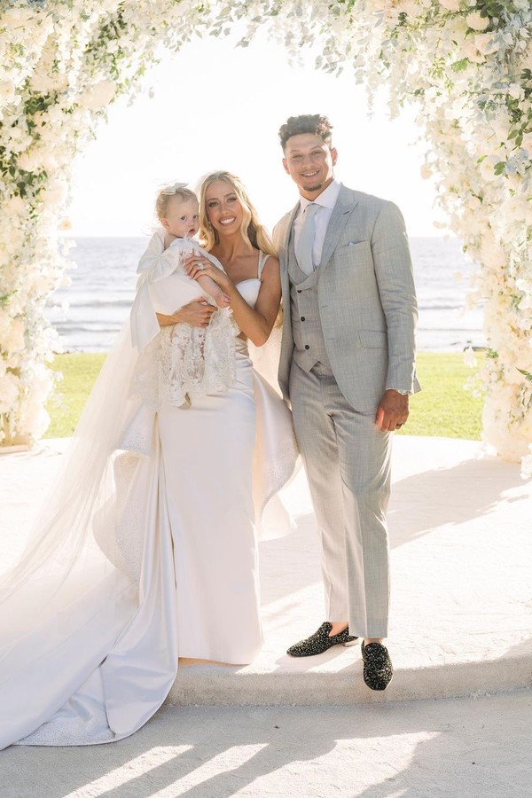 Super astro da NFL, Patrick Mahomes se casa no Havaí com Brittany Matthews (Foto: Reprodução/Instagram)
