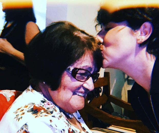 Fernanda Paes Leme com a avó (Foto: Reprodução/Instagram)