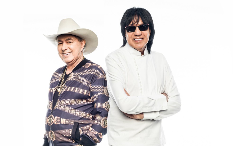 Os cantores Milionário e Marciano, que se apresentam juntos no show 