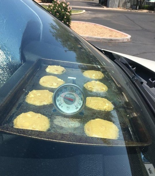 Panquecas são preparadas aproveitando o calor