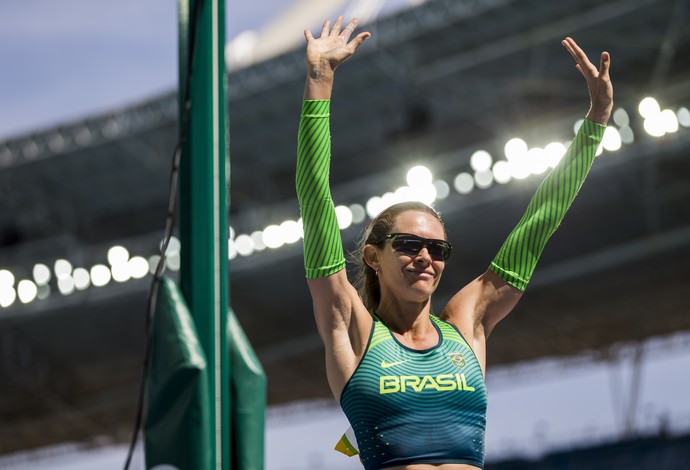 atletismo; salto com vara; olimpíadas; fabiana murer; brasil (Foto: Adriano Vizoni/Folha de São Paulo/NOPP)