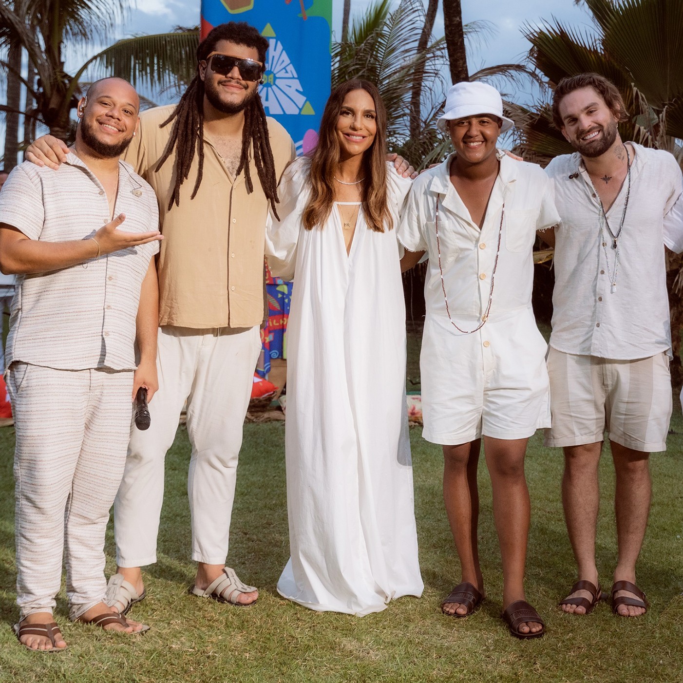 Banda Filhos da Bahia alude a Djavan em 'Frio', música gravada com Ivete Sangalo para o álbum 'Bença!'