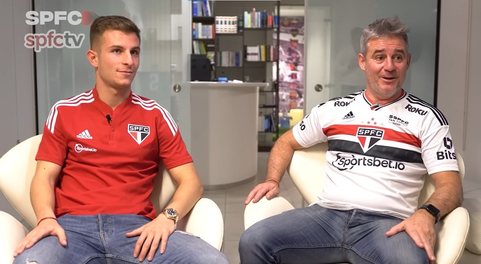 Giuliano e Marcelino Galoppo em vídeo produzido pelo São Paulo — Foto: Reprodução