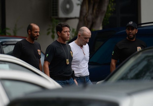 O empresário Eike Batista chega para depor na Polícia Federal, após ser preso na Operação Eficiência ao voltar de Nova York (Foto: Fernando Frazão/Agência Brasil)