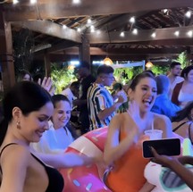 Ana Clara comemora aniversrio ao lado de Juliette  Foto: Reproduo/Instagram