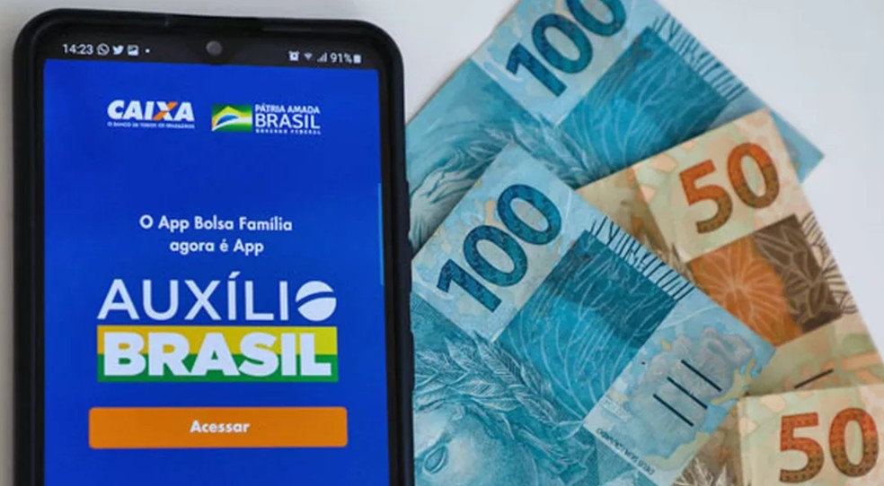 Beneficiários do Auxílio Brasil poderão pedir um empréstimo até 40% do valor do benefício. — Foto: André Melo Andrade/Immagini/Estadão Conteúdo