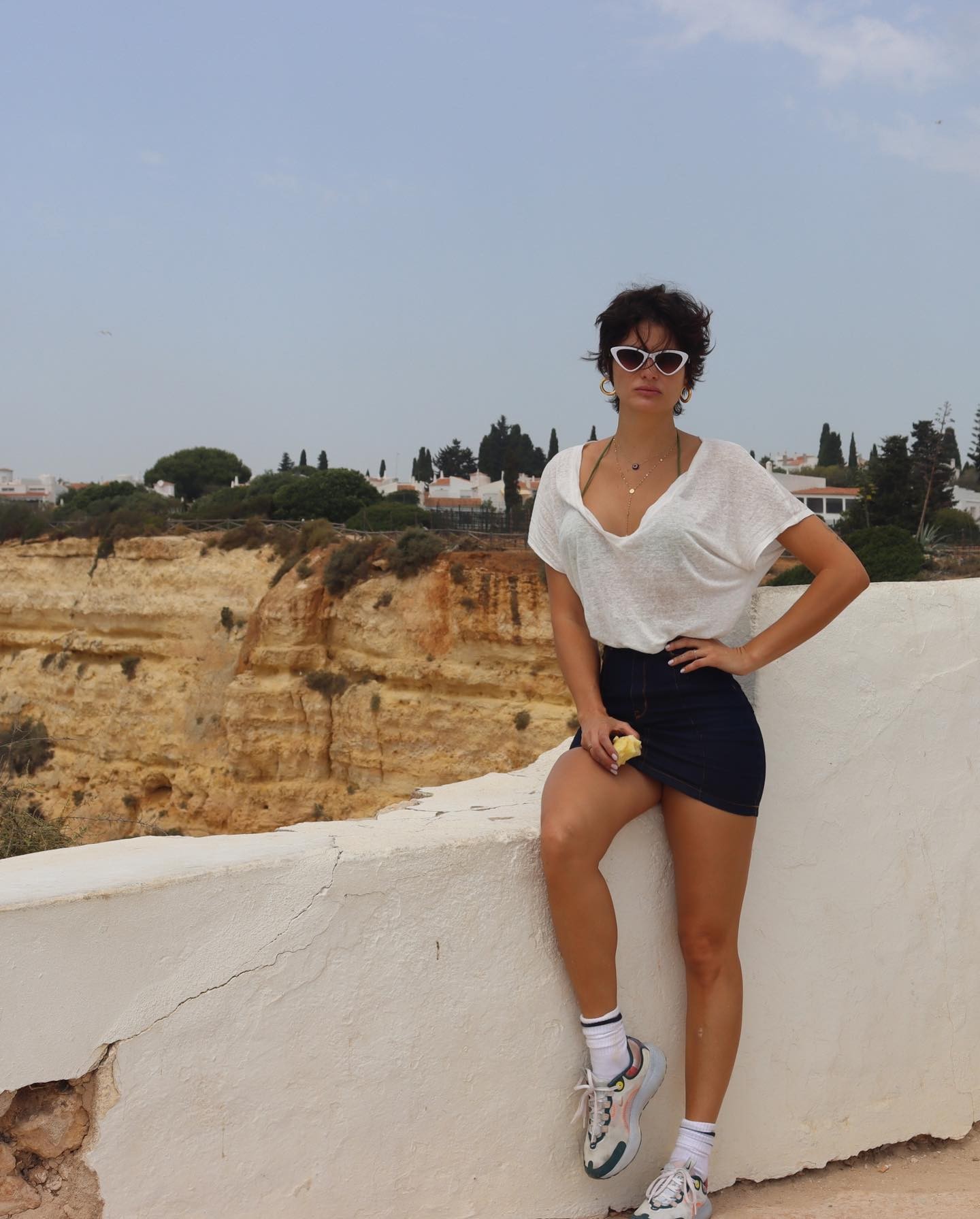  Isabeli Fontana renova bronzeado e curte verão europeu (Foto: Reprodução / Instagram)