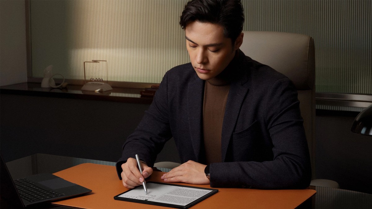 Huawei MatePad Paper: rival do Kindle funciona como tablet e traz caneta