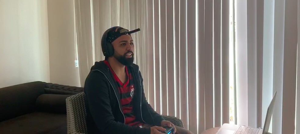 Gabigol é um dos craques na disputa do FC: Futebol de Casa — Foto: Reprodução