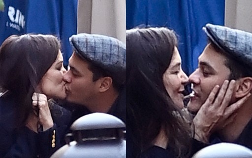 Katie Holmes e novo namorado trocam muitos beijos em passeio