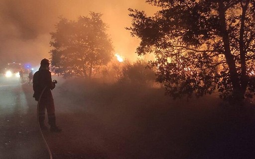 Une forte vague de chaleur provoque des incendies de forêt en Europe – Época Negócios