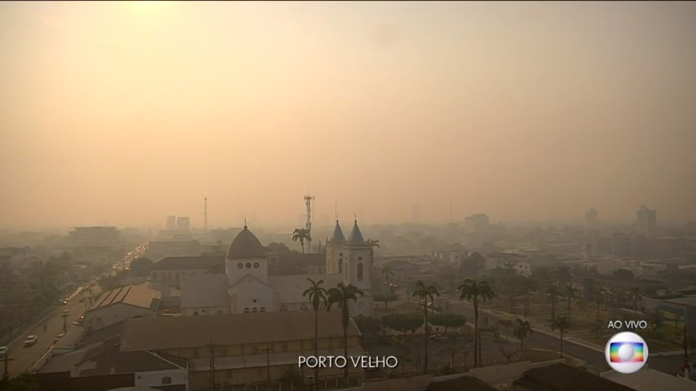 VÍDEO: Fumaça de queimadas encobre  Porto Velho thumbnail