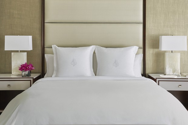 Cama de hotel: 5 dicas de especialista para deixar a sua cama um luxo! (Foto: Divulgação / Four Seasons Hotel Washington, DC)