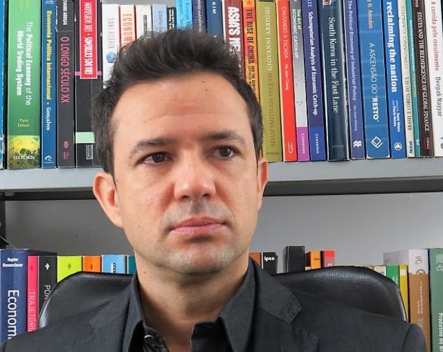 Rui Costa nomeia professor de Economia da Ufba para cargo de secretário no Ministério do Desenvolvimento