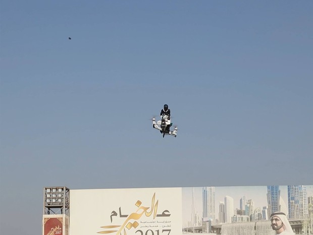 Hoversurf Scorpion-3 vai ser usado pela polícia de Dubai (Foto: Hoversurf)