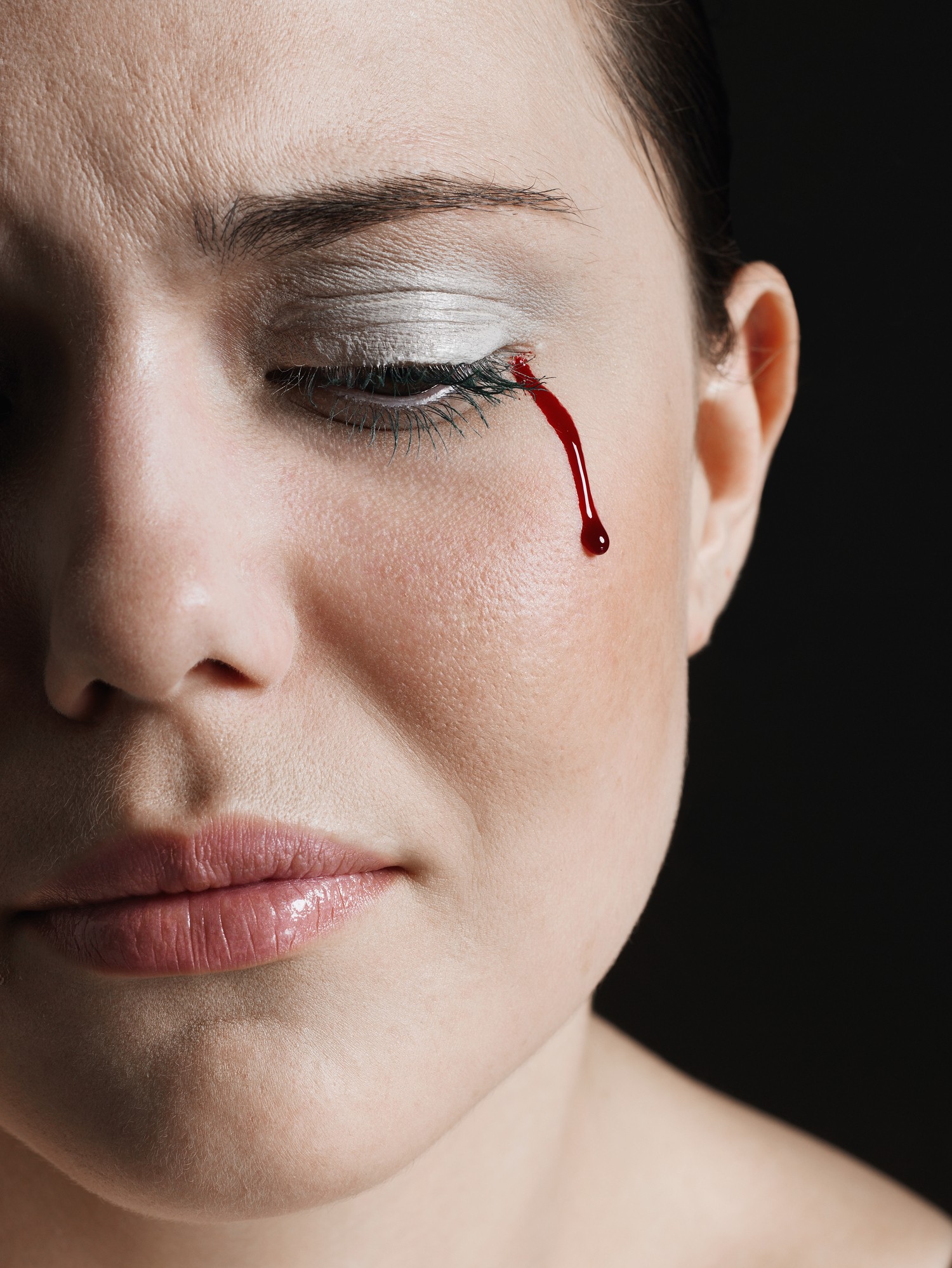 Fenômeno raro faz mulher chorar sangue quando menstrua (Foto: Getty Images)