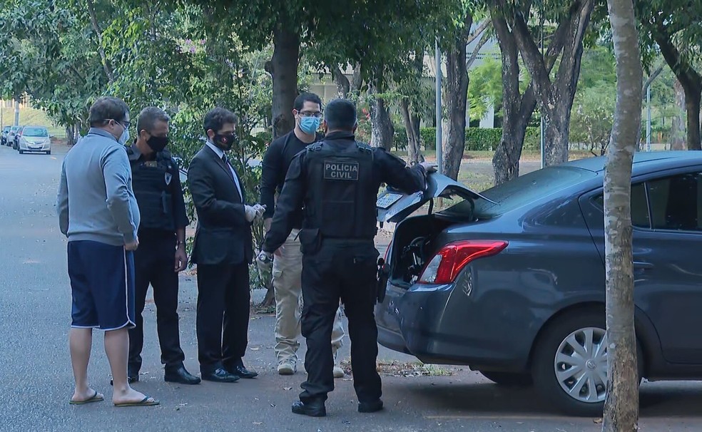 MP e polícia fazem buscas na Secretaria de Saúde do DF em investigação sobre compra de testes de coronavírus