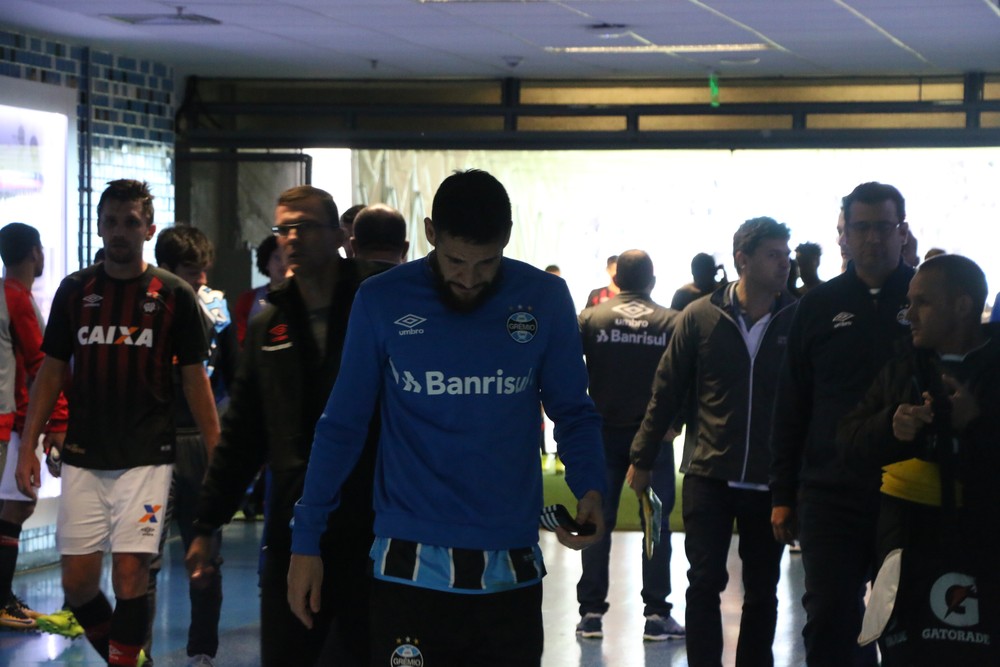 Marcelo Oliveira tem lesão muscular e desfalca o Grêmio por três semanas