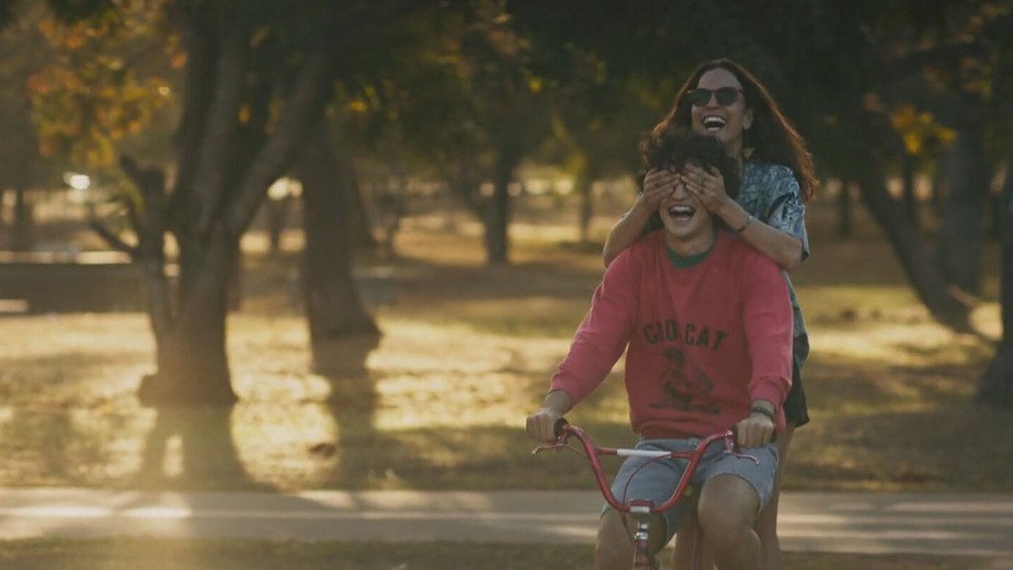 Fim de semana no DF tem exposições, feira de artesanato, festival de cultura popular e pré-estreia de 'Eduardo e Mônica'