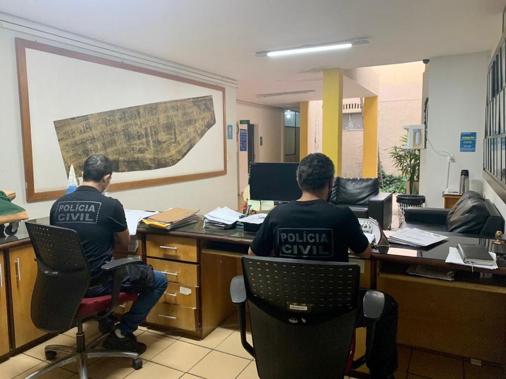 Polícia Civil e Ministério Público cumprem mandados na Câmara Legislativa do DF — Foto: PCDF/Divulgação