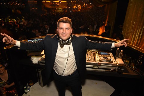 DJ Marcelo Botelho agitou a pista do Baile com o melhor do pop e do eletrônico