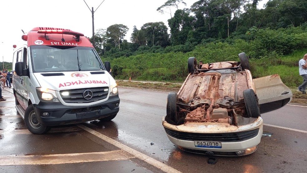 Motorista é arremessado de veículo e morre por conta dos graves ferimentos — Foto: Wanderson Caldeira / arquivo