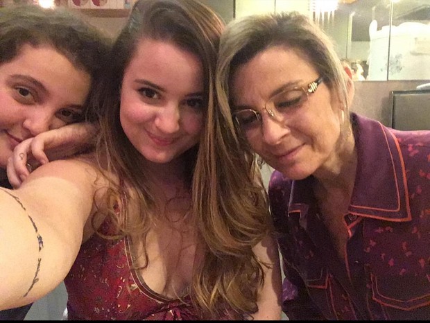 Ludmila Ferber com as filhas Vanessa e Daniela (Foto: Reprodução/Instagram)