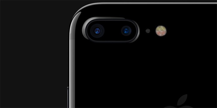 O iPhone 7 Plus tem dois conjuntos de lente (Foto: Reprodução/site da Apple)