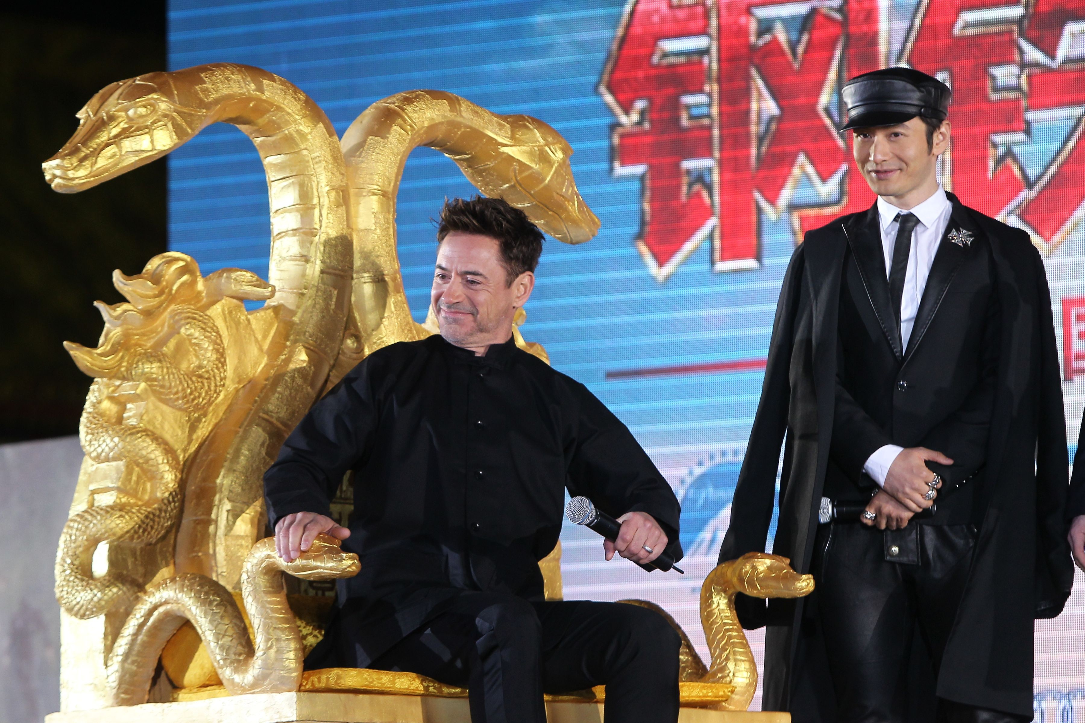  Robert Downey Jr. na estreia chinesa de 'Homem de Ferro 3'; filme teve versão exclusiva para a China  (Foto: Visual China Group via Getty Images)