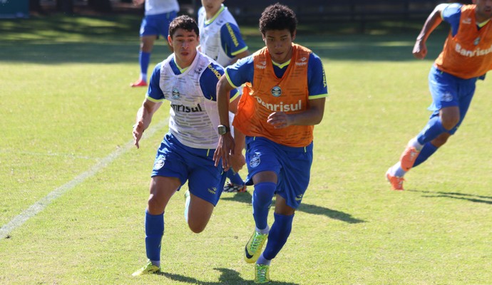 Enderson promove treino técnico e testa pontaria no CT do Londrina