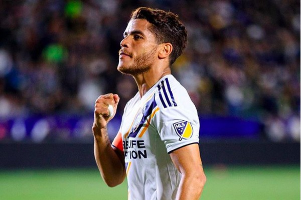 O jogador de futebol mexicano Jonathan dos Santos em ação pelo Los Angeles Galaxy (Foto: Instagram)