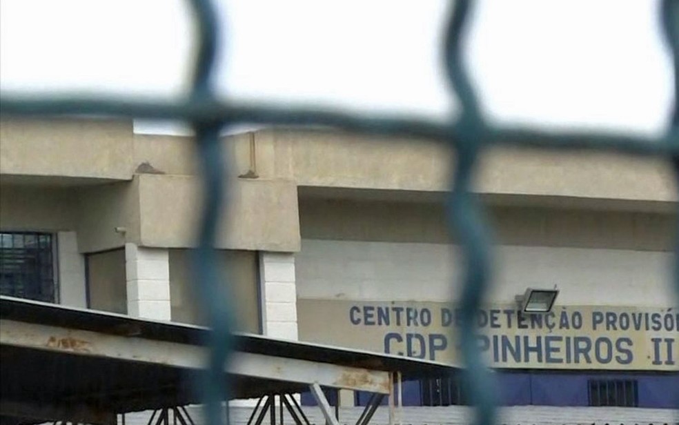 Centro de Detenção Provisória (CDP) de Pinheiros, na zona Oeste, teve filas após retorno das visitas presenciais. — Foto: TV Globo/Reprodução