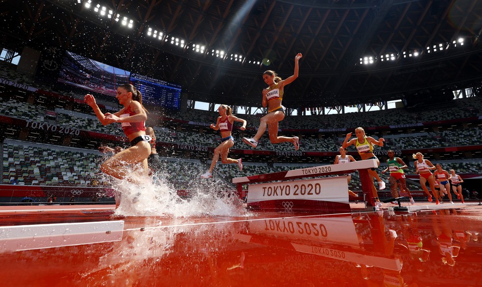 Eliminatória dos 3.000m com obstáculos não foi boa para as brasileiras — Foto: Kai Pfaffenbach/Reuters