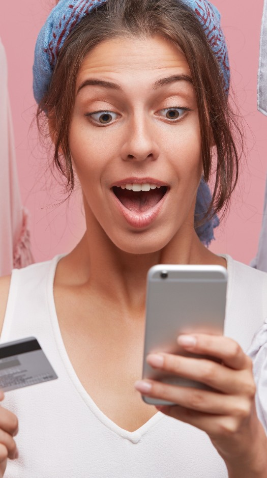 Quer começar 2025 economizando ao máximo? 5 sites para comparar preços