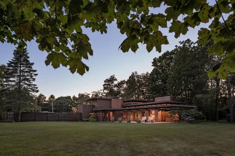 Casa assinada pelo arquiteto Frank Lloyd Wright (Foto: Aibnb / Reprodução)