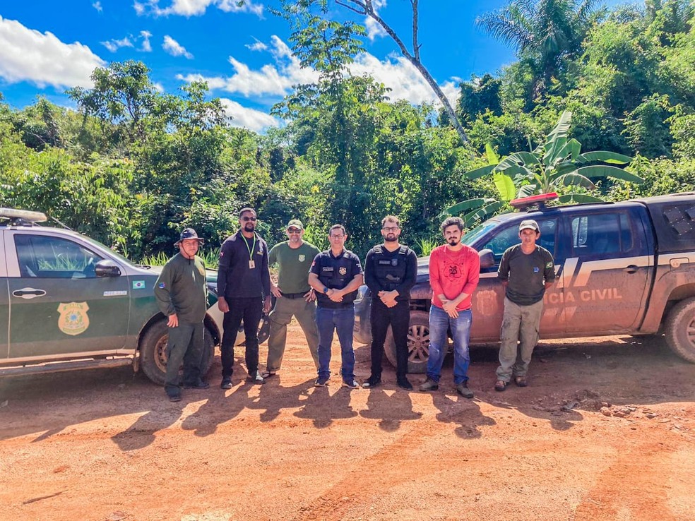 Policiais e agentes de fiscalização do Ibama e Semma que participaram da Operação Monte Cisto III — Foto: Divulgação