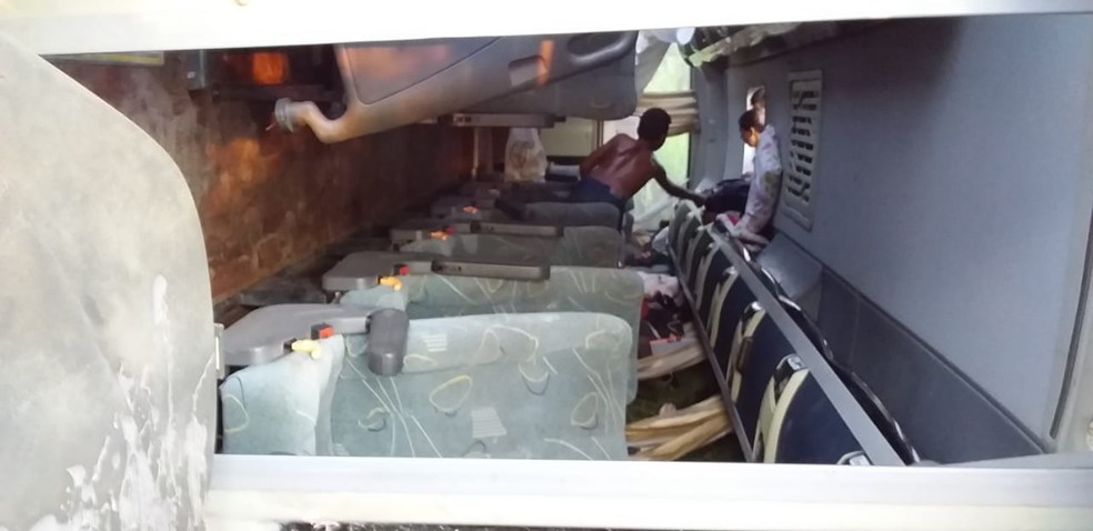 Acidente vitimou fatalmente a jovem Kelly Pereira da Silva, 15 anos — Foto: Clodoildo Nascimento/Arquivo Pessoal