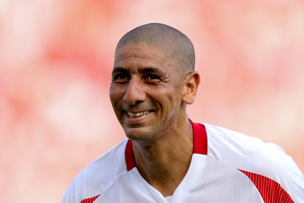 Acosta completará 42 anos no dia 13 de janeiro, antes do início do Campeonato Paraense — Foto: Aldo Carneiro / Pernambuco Press