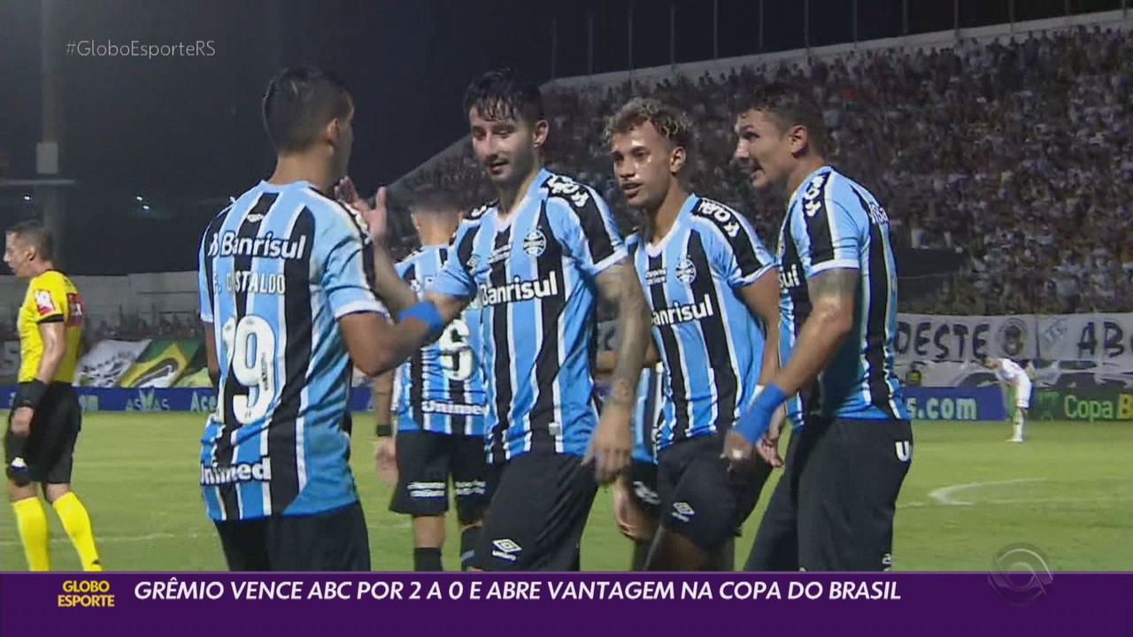 Grêmio vence ABC por 2 a 0 e abre vantagem na Copa do Brasil