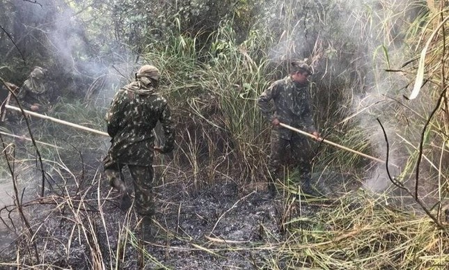 Homens das Forças Armadas na floresta durante GLO encerrada em abril: nova operação vai durar dois meses 
