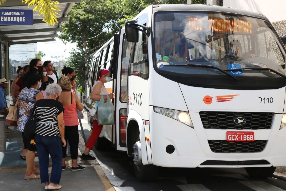Itapira reduz tarifa de ônibus de R$ 4,50 para R$2,50 a partir de abril, diz prefeitura