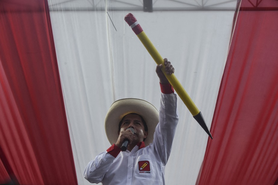 O ex-presidente do Peru, Pedro Castillo, em discurso durante a campanha presidencial em maio de 2021
