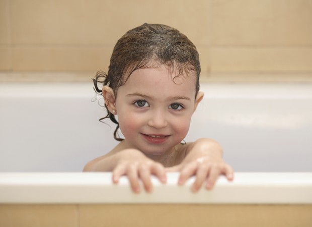 banho; menina; crianca (Foto: Thinkstock)
