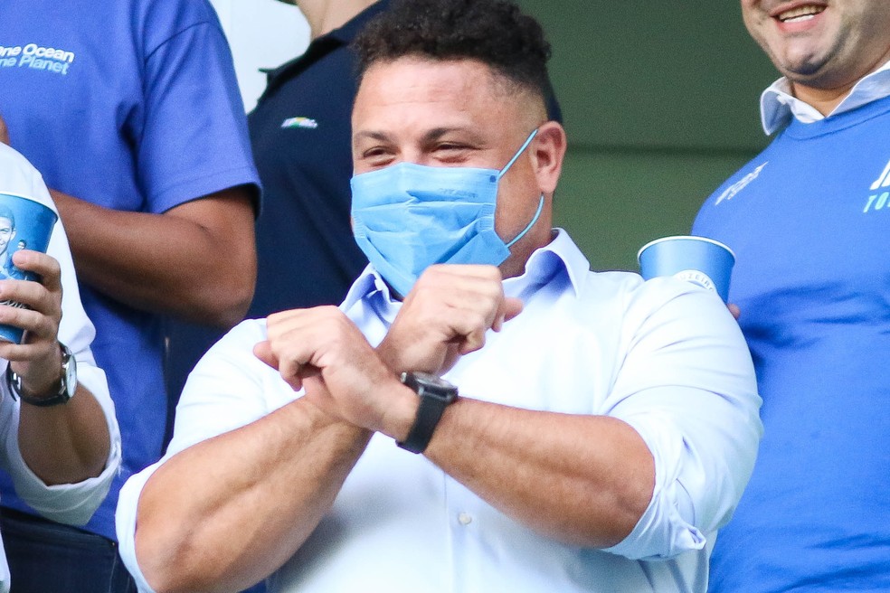 Ronaldo vive expectativa de levar o Cruzeiro ao acesso — Foto: Fernando Moreno