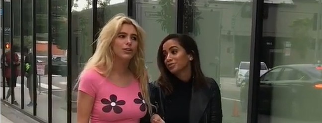 Lele e Anitta em vídeo de humor — Foto: Reprodução Instagram