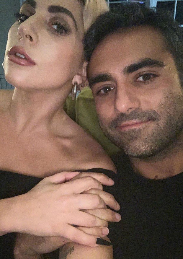 Lady Gaga aproveita quarentena ao lado do namorado (Foto: Reprodução/Instagram)