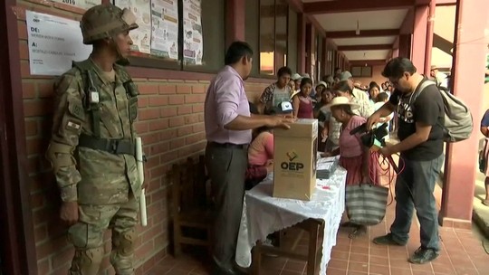 Votação em eleições para presidente na Bolívia é encerrada