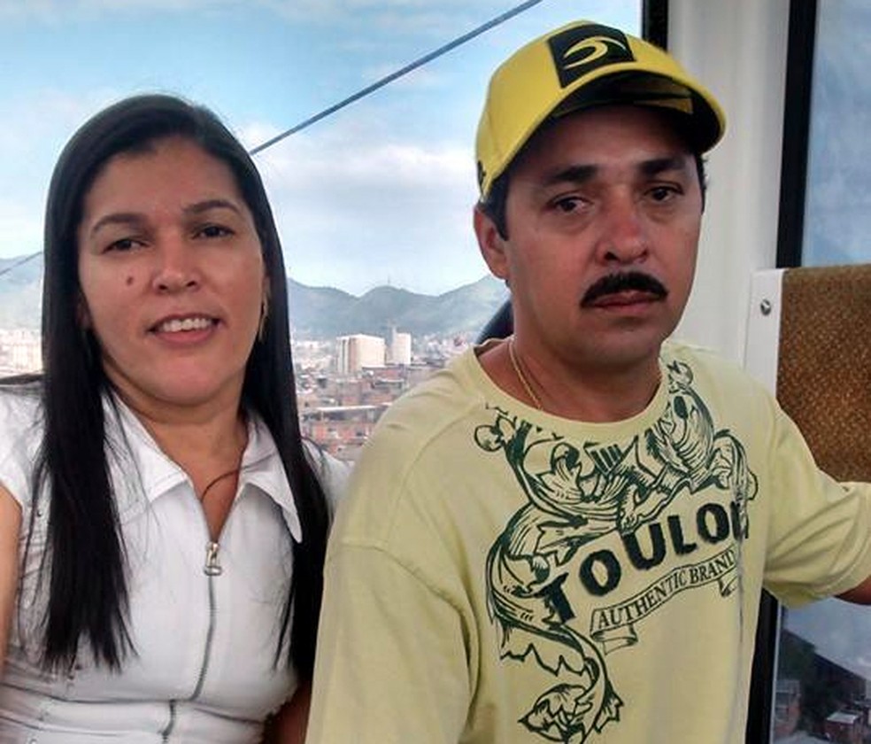 Solange Mendes e o marido: ela morreu baleada na cabeça — Foto: Reprodução