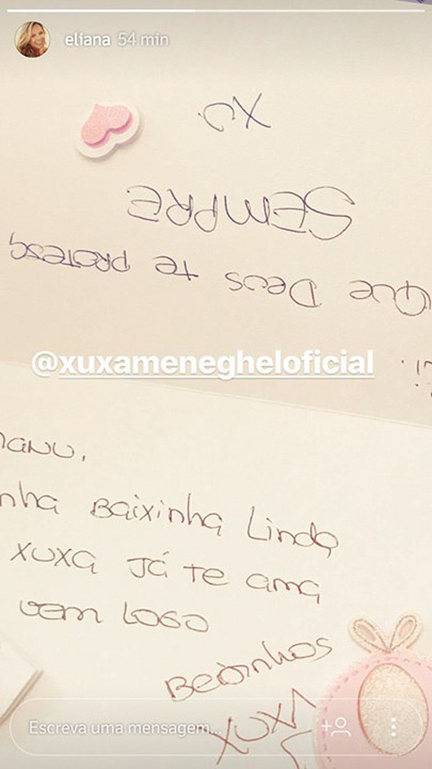 Grávida, Eliana ganha bilhete de Xuxa (Foto: Reprodução/Instagram)