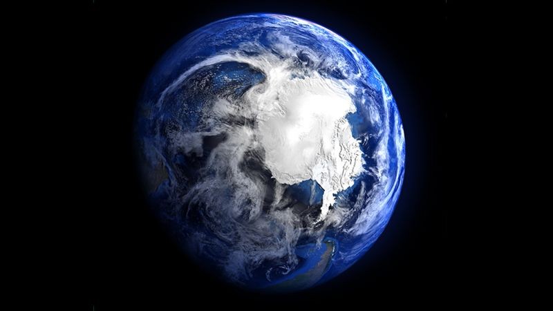 A temperatura na península Antártica, ao Sul do planeta, aumentou 2,5°C nos últimos 50 anos. Mas a região que mais esquentou no mundo é o Ártico, no hemisfério Norte (Foto: Getty Images via BBC News )